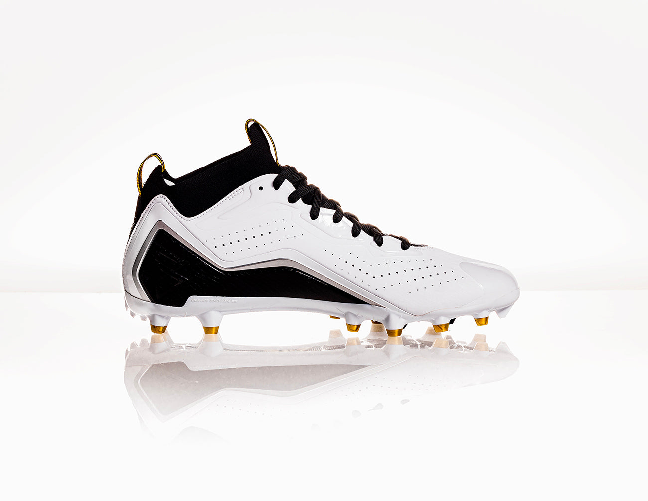 lunarbeast elite football cleat
